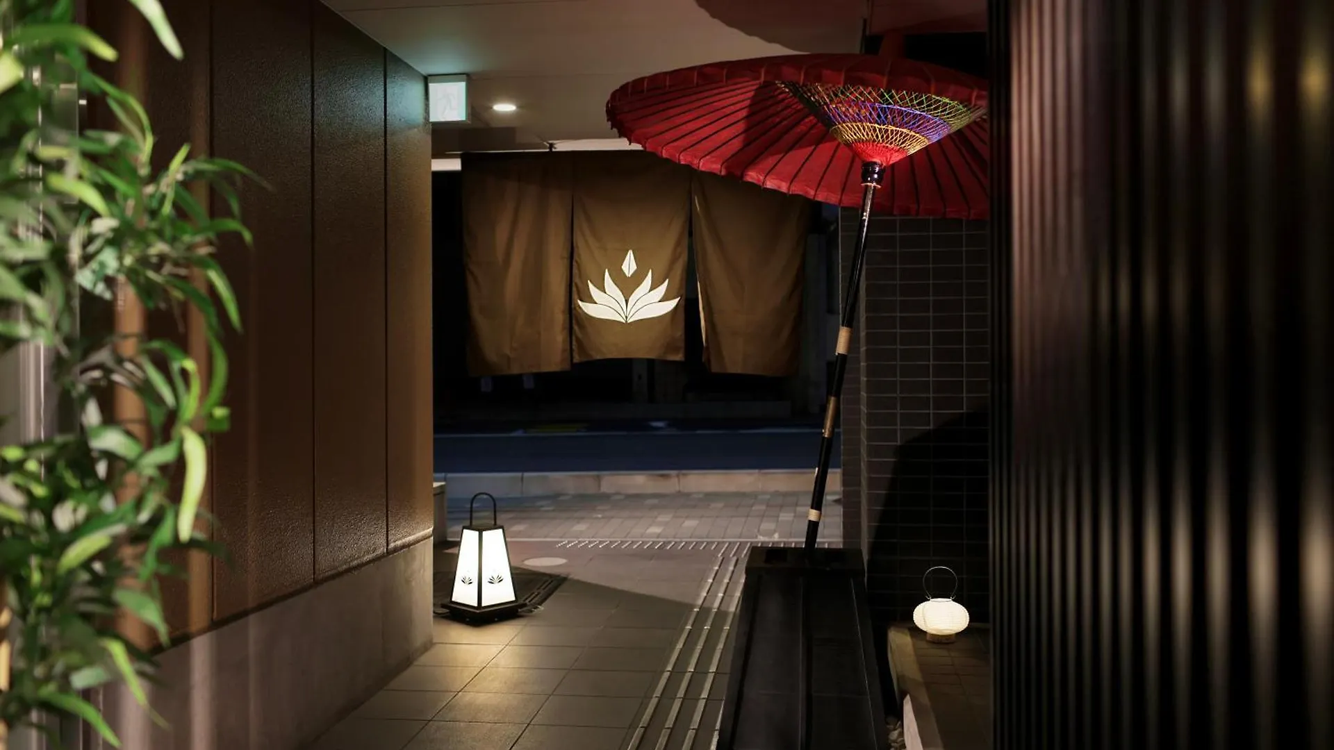Marutamachi Crystal Hotel Kyoto Japan