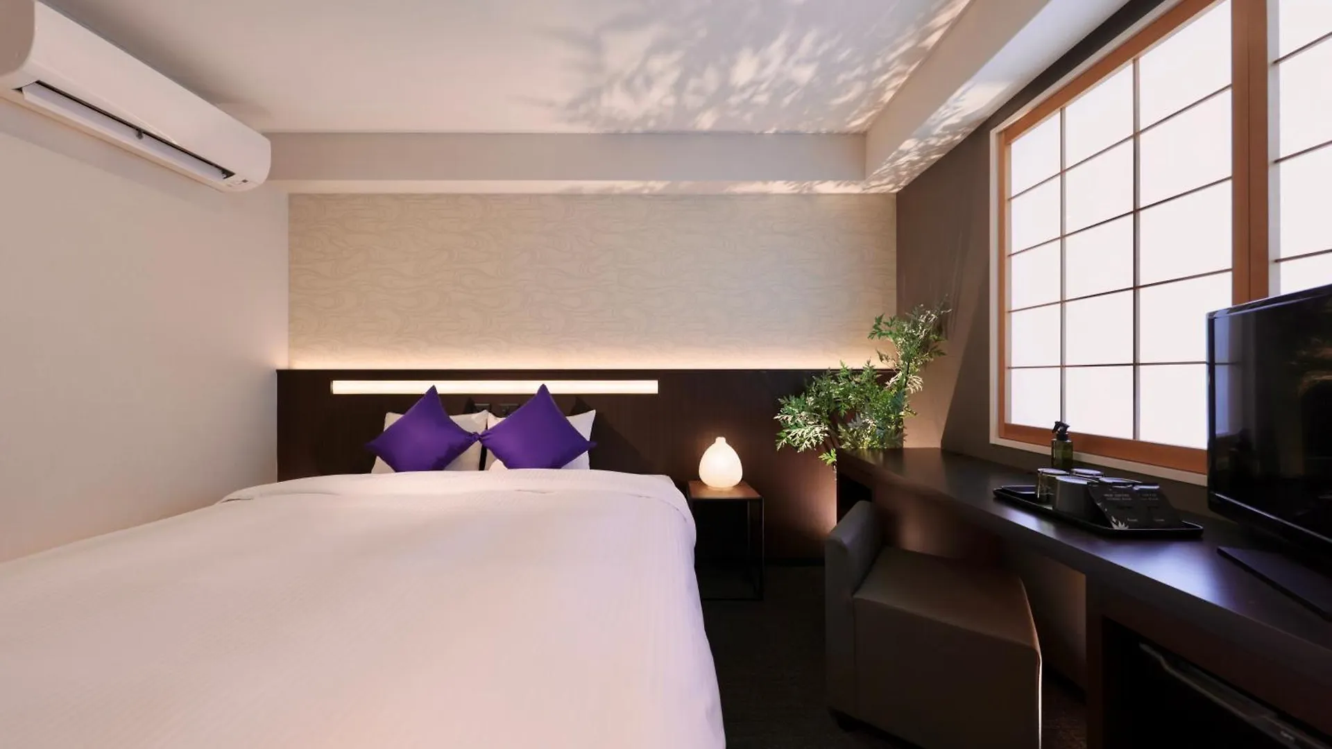 Marutamachi Crystal Hotel Kyoto 4*,